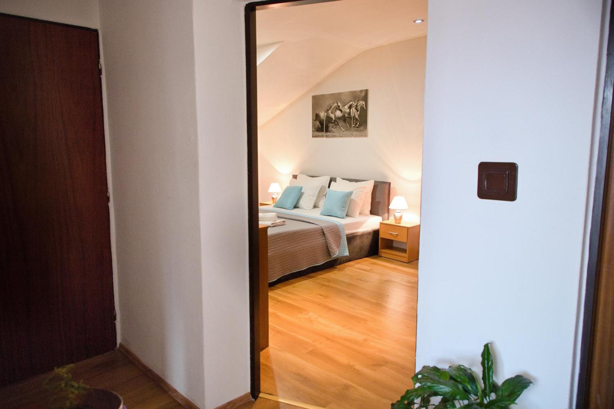 Apartman Ivka Brezno Exteriör bild